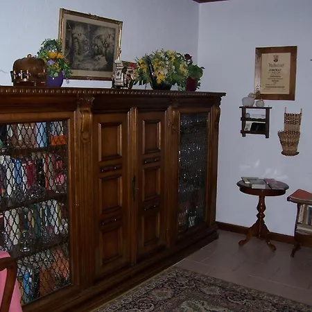 Konukevi Gastehaus Mosella